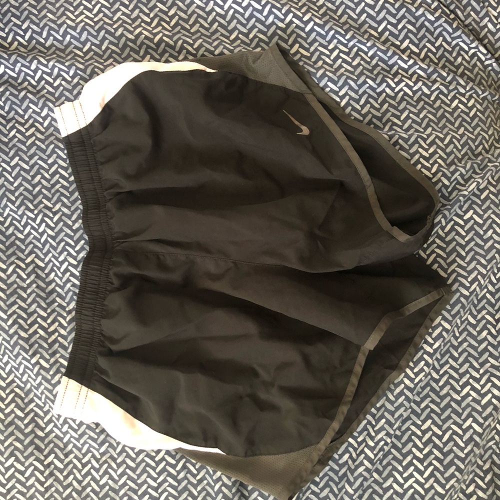 ⏳ Nike shorts!